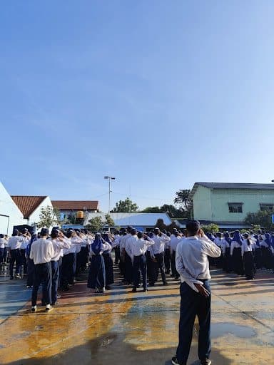 Kegiatan pembiasaan positif Upacara