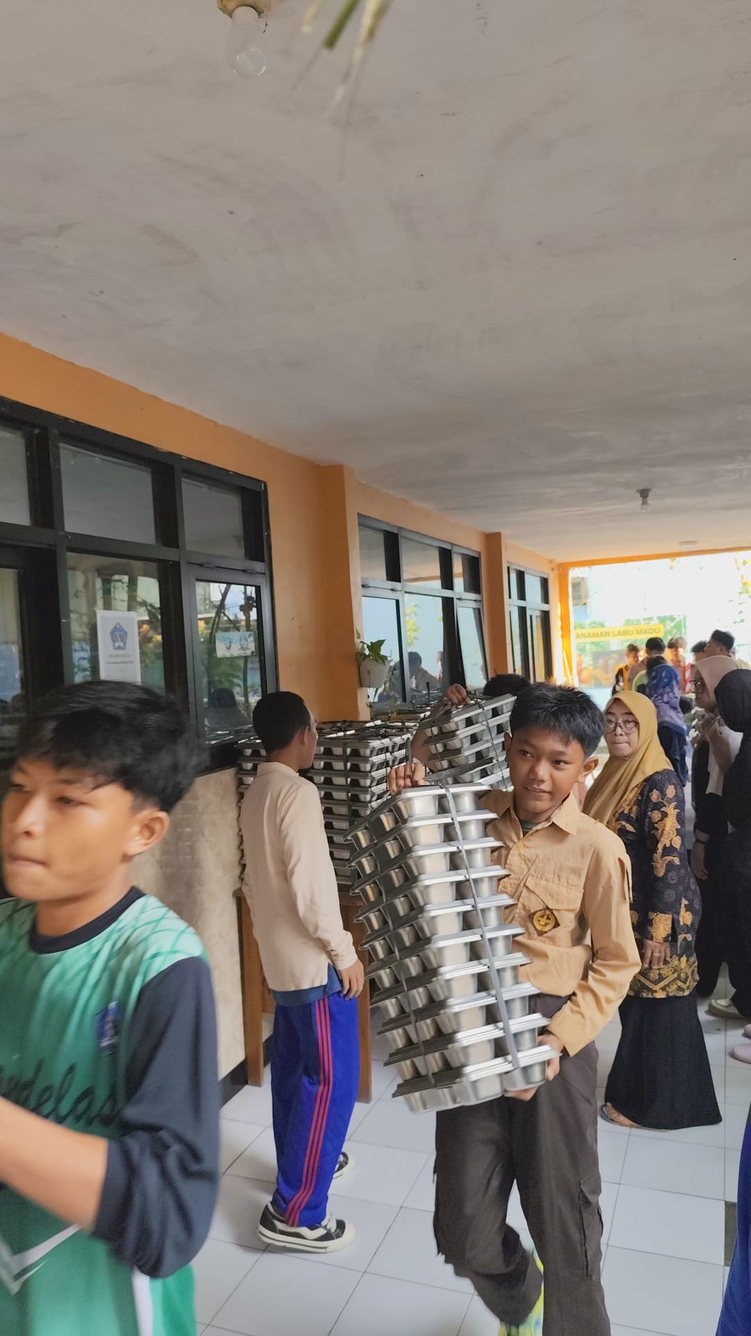 Pembagian MBG